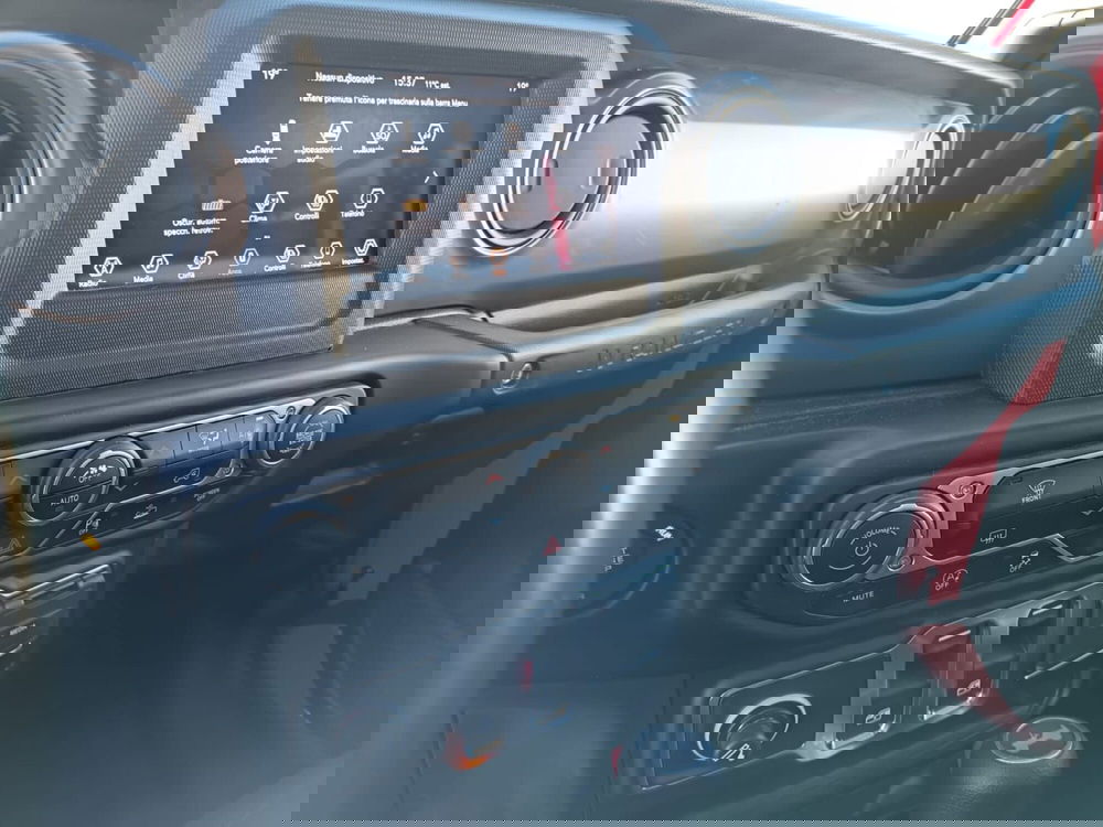 Jeep Wrangler usata a Alessandria (15)