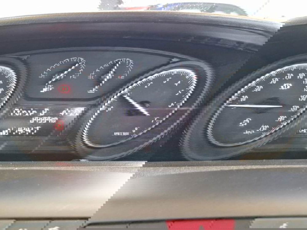 Lancia Ypsilon usata a Salerno (10)