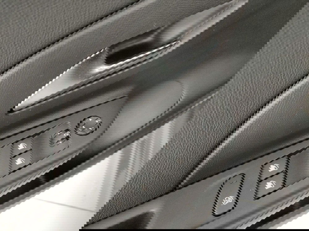 Opel Corsa usata a Caserta (18)