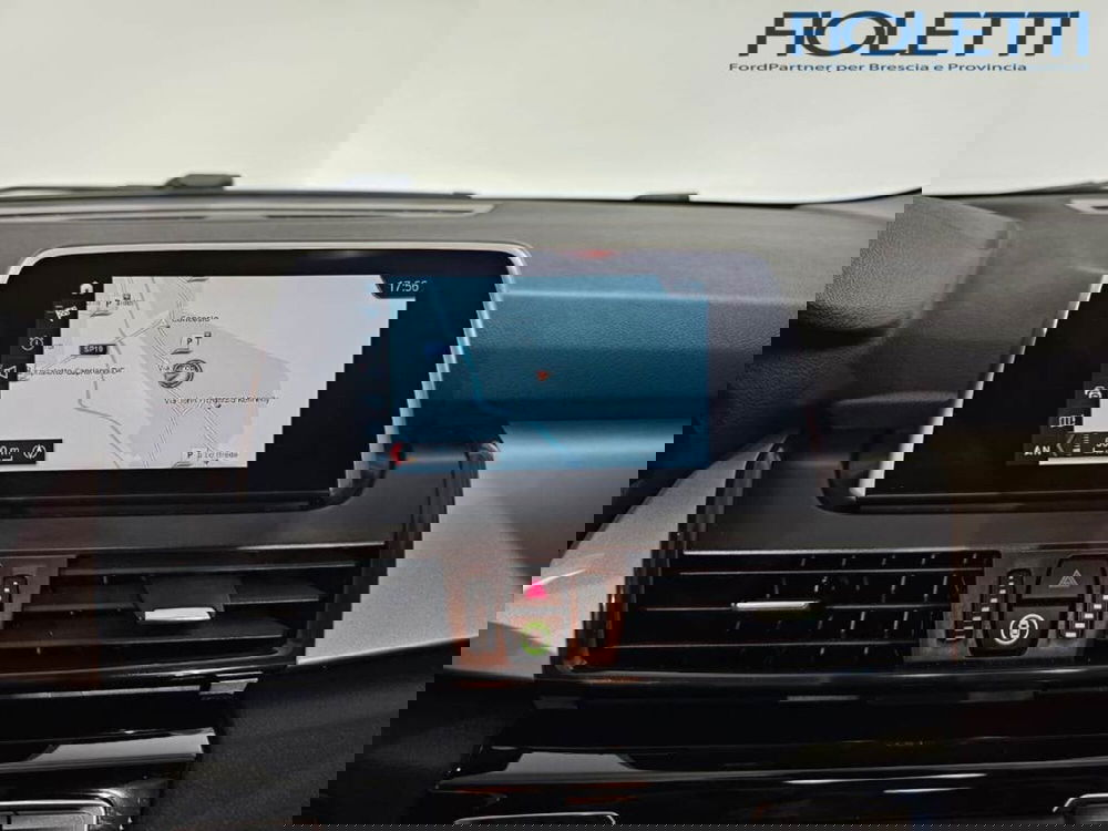 BMW Serie 2 Active Tourer usata a Brescia (10)