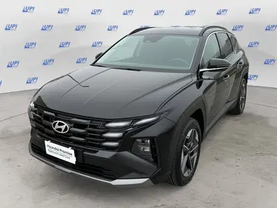 Hyundai Tucson 1.6 crdi 48V Business 2wd dct nuova a Serravalle Pistoiese
