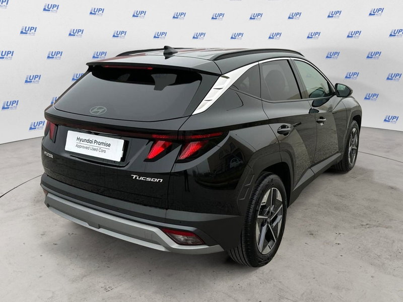 Hyundai Tucson nuova a Pistoia (2)