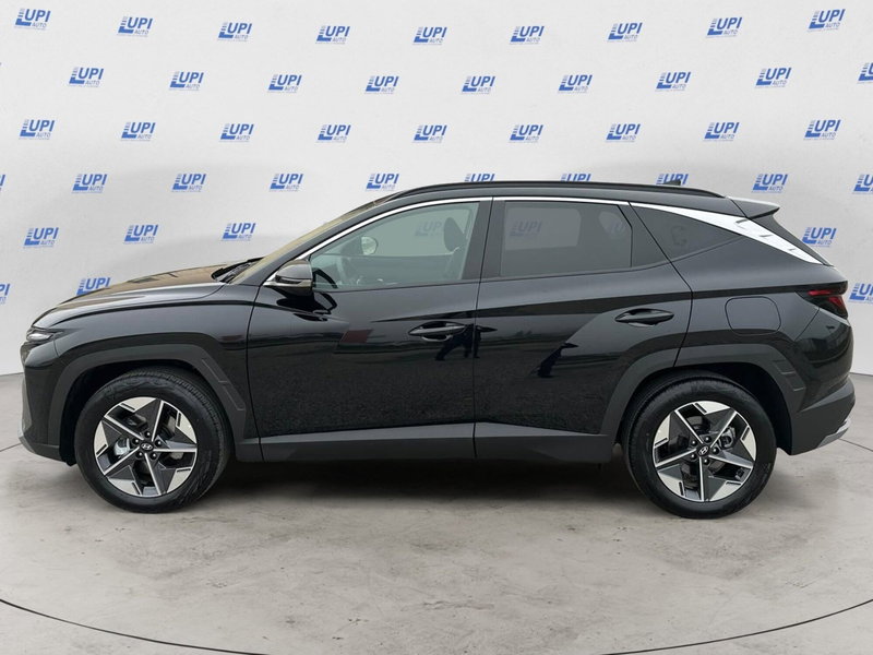 Hyundai Tucson nuova a Pistoia (7)