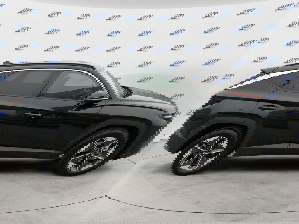 Hyundai Tucson nuova a Pistoia (8)