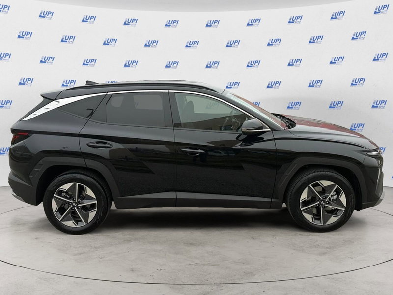 Hyundai Tucson nuova a Pistoia (8)
