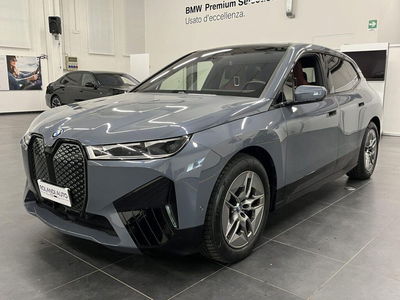 BMW iX xdrive50 pacchetto sportivo del 2022 usata a Alessandria