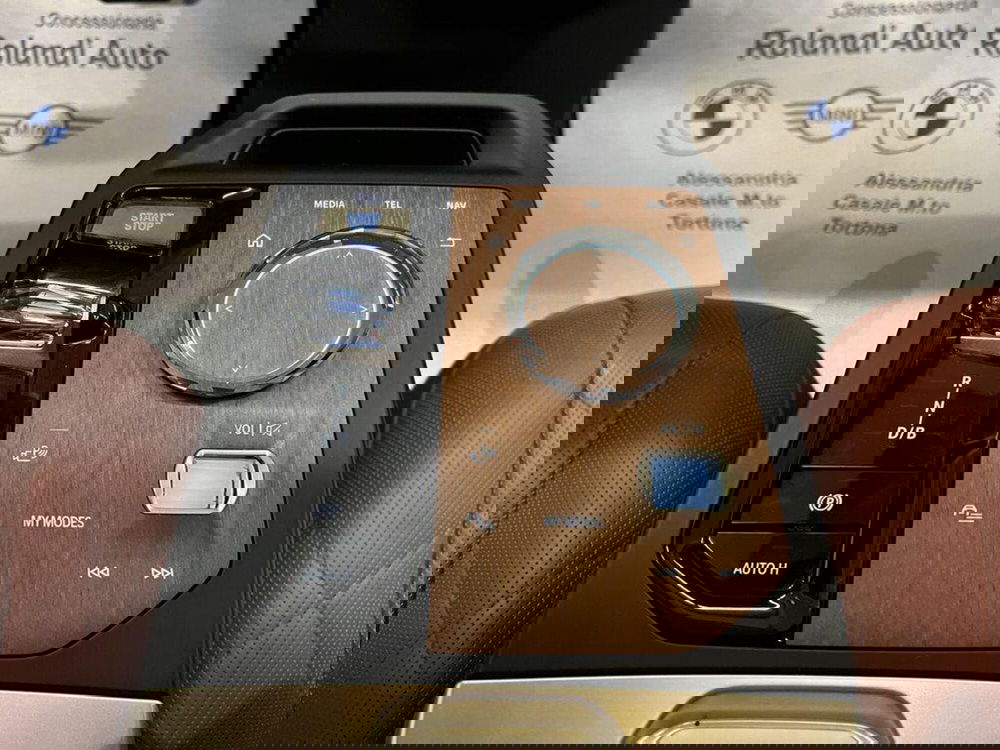 BMW iX usata a Alessandria (15)