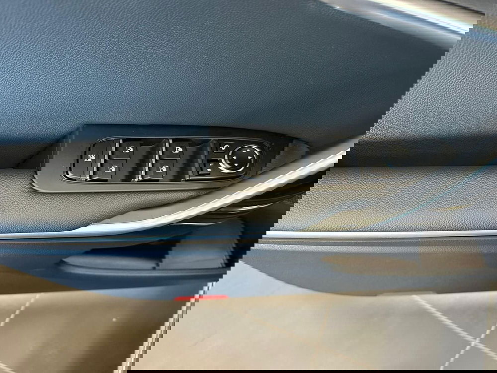 Kia XCeed nuova a Napoli (18)