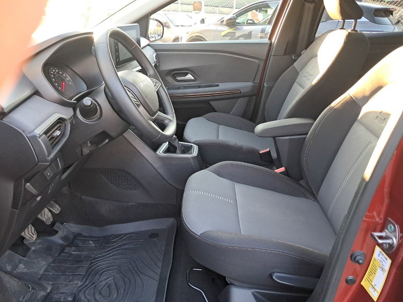 Dacia Jogger usata a Bologna (17)