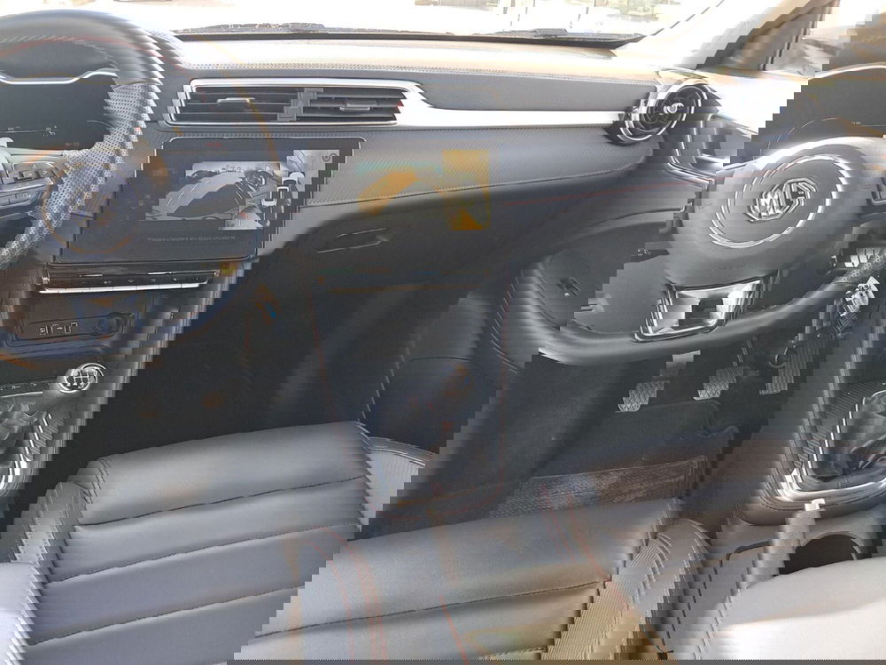 Mg ZS (2021-->) usata a Bologna (19)