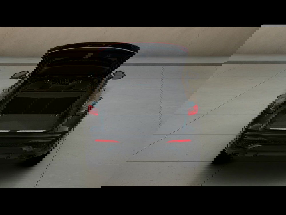 Audi Q5 Sportback nuova a Livorno (5)