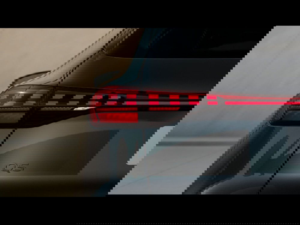 Audi Q5 nuova a Pisa (7)