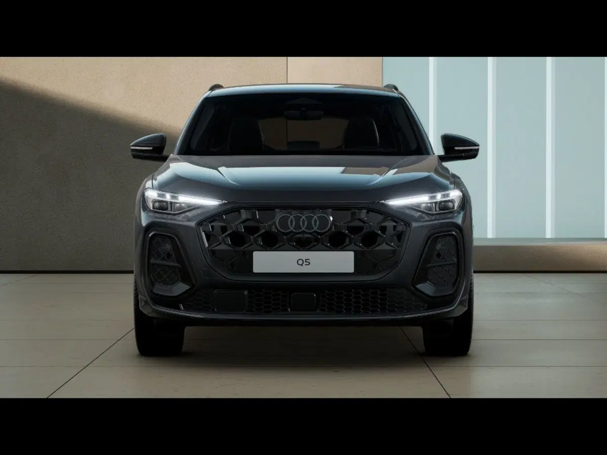 Audi Q5 Sportback nuova a Grosseto (4)