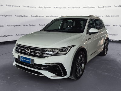 Volkswagen Tiguan 2.0 TDI 150 CV SCR DSG 4MOTION R-Line del 2022 usata a Palermo
