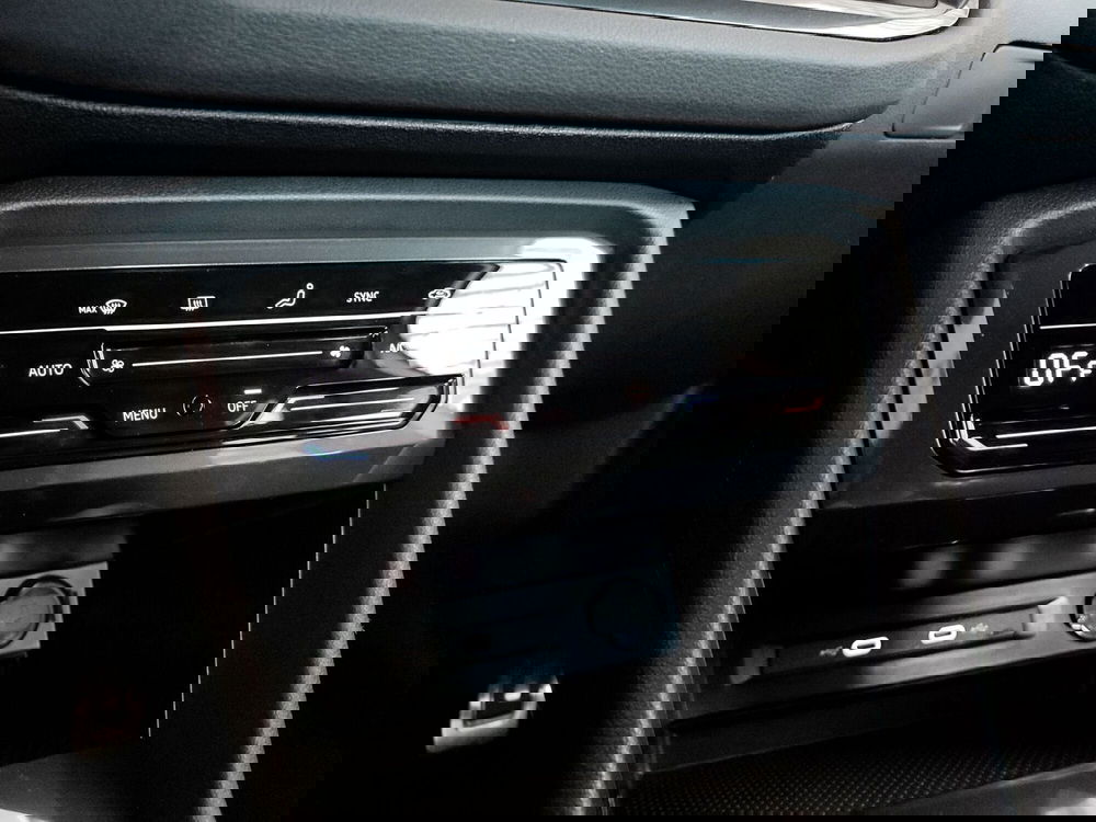 Volkswagen Tiguan usata a Palermo (17)