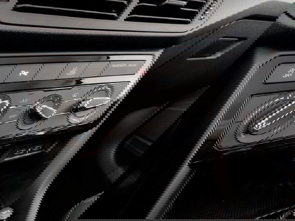 Volkswagen T-Cross usata a Palermo (16)