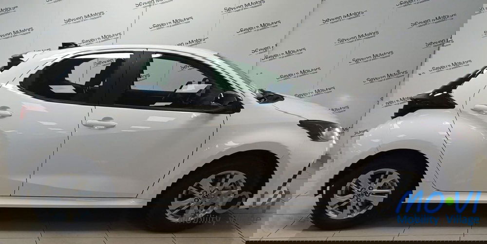 Mazda Mazda2 Hybrid nuova a Torino (2)