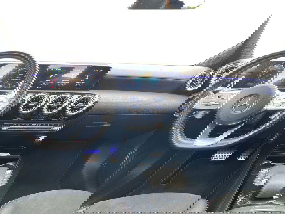 Mercedes-Benz Classe A usata a Bari (9)