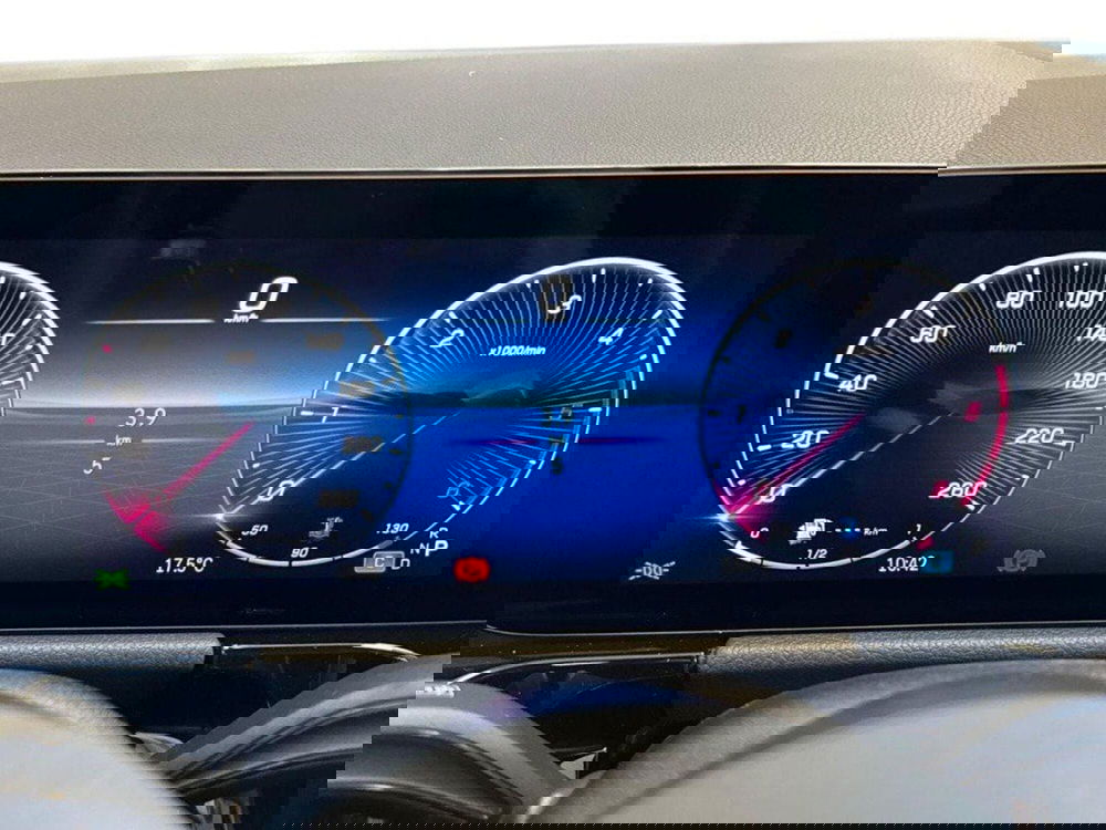 Mercedes-Benz GLA SUV nuova a Rimini (10)