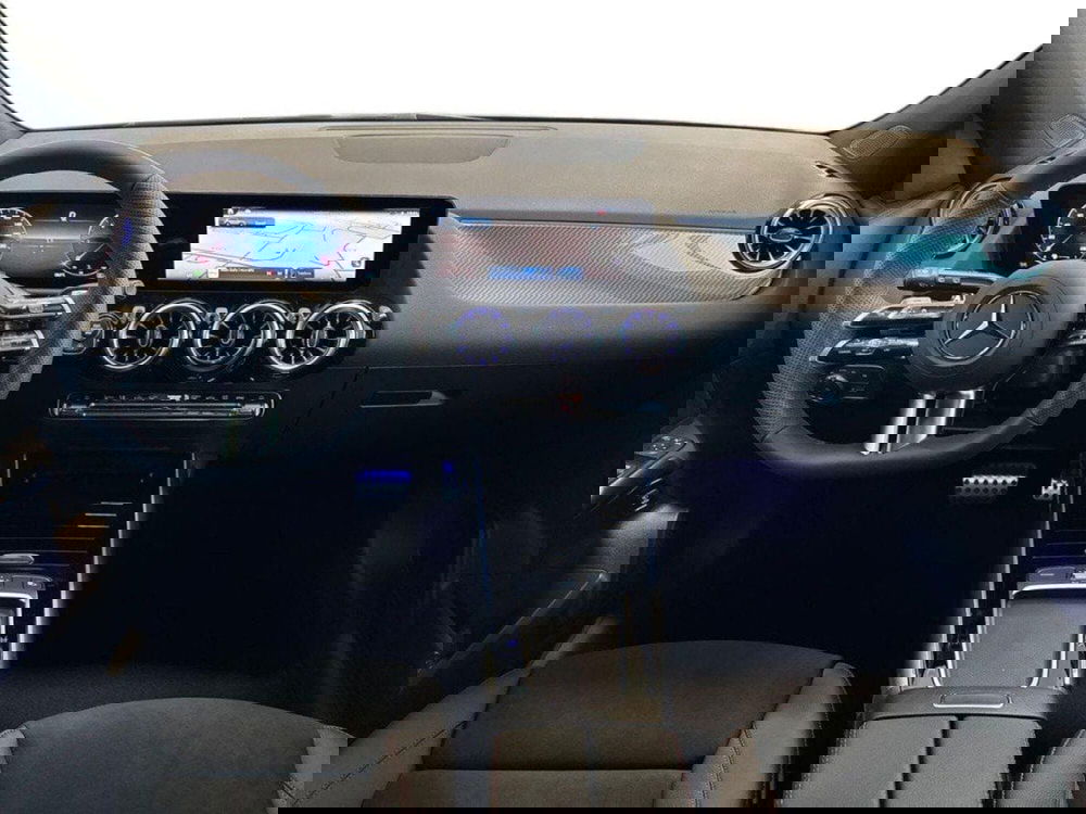 Mercedes-Benz GLA SUV nuova a Rimini (11)