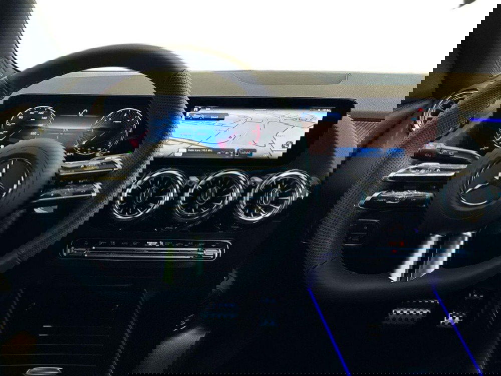 Mercedes-Benz GLA SUV nuova a Rimini (12)