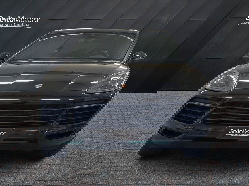 Porsche Cayenne usata a Macerata (6)