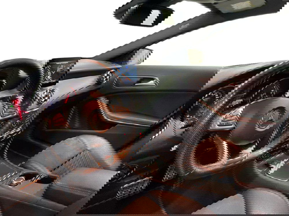 Mercedes-Benz GLA SUV usata a Macerata (16)