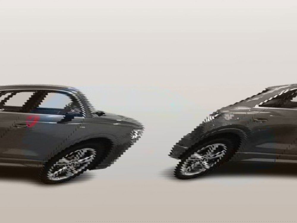 Audi Q3 Sportback usata a Macerata (4)