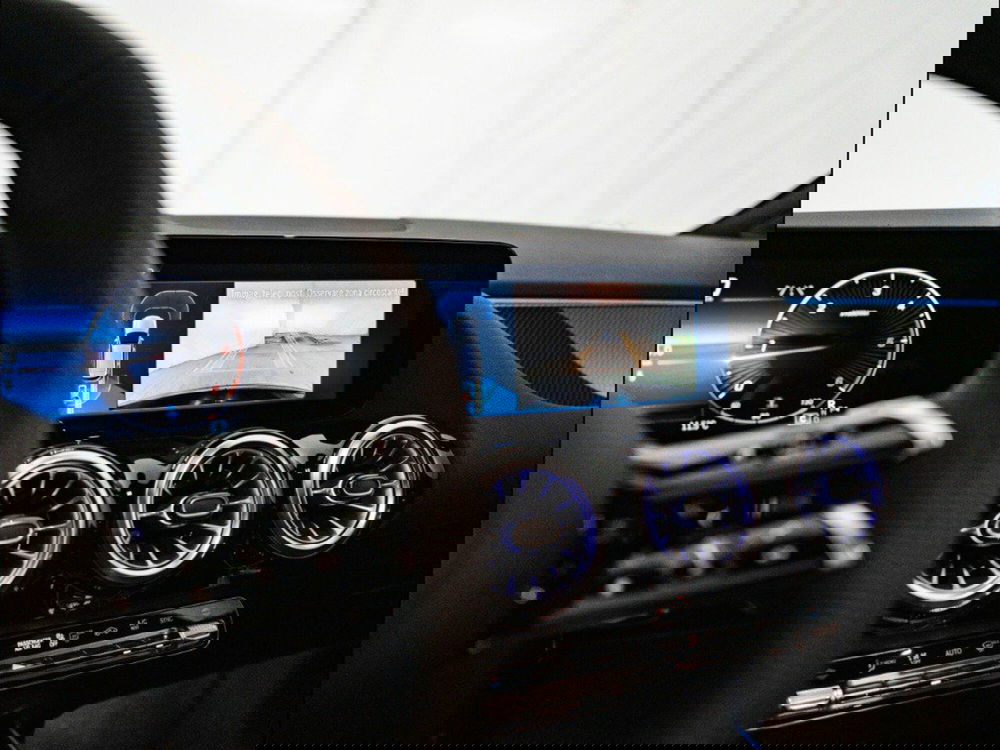 Mercedes-Benz Classe B nuova a Macerata (16)