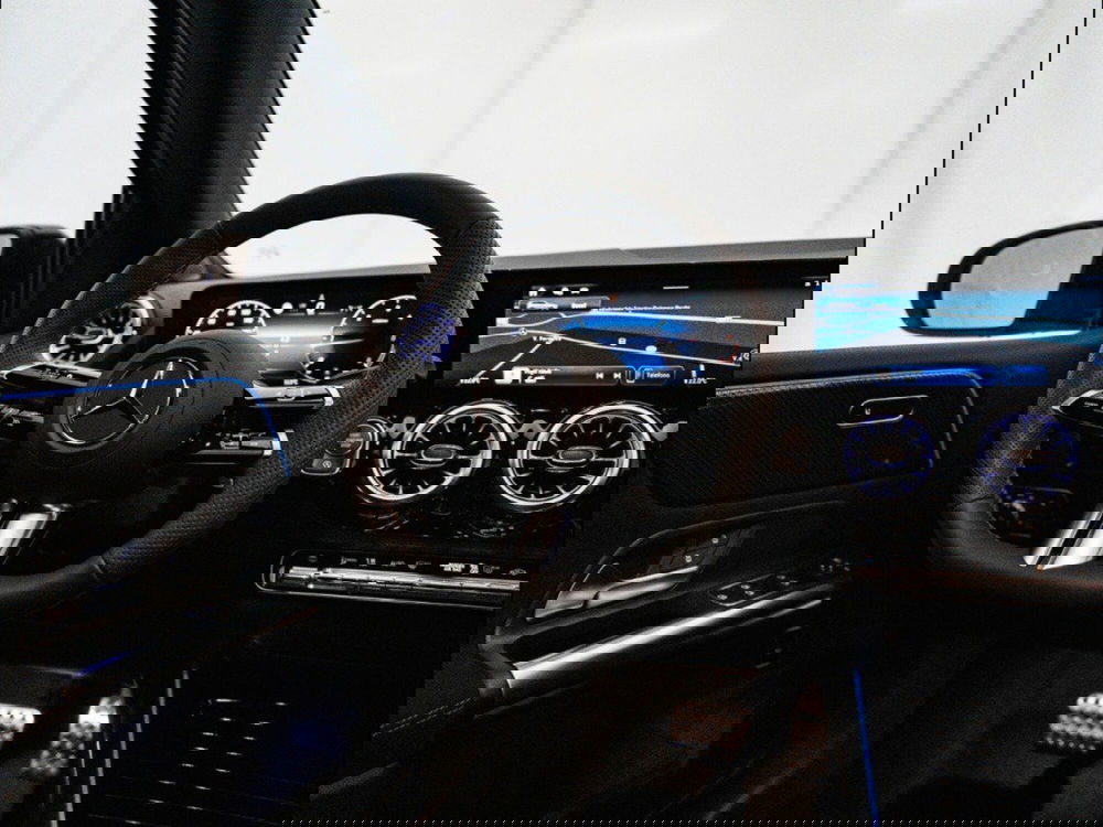 Mercedes-Benz Classe B nuova a Macerata (18)