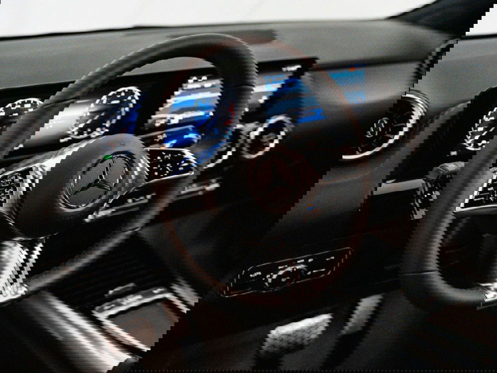 Mercedes-Benz Classe B nuova a Macerata (12)