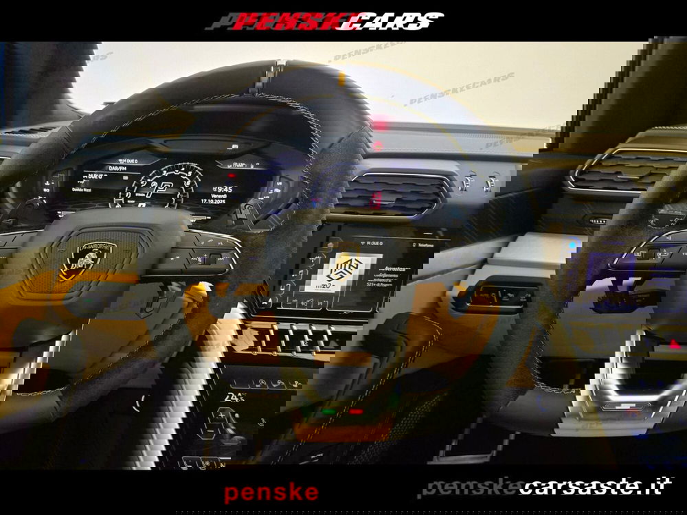 Lamborghini Urus usata a Bologna (20)