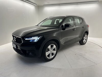 Volvo XC40 T2 automatico Core del 2022 usata a Bergamo