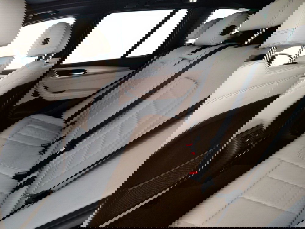 BMW X3 usata a Massa-Carrara (12)