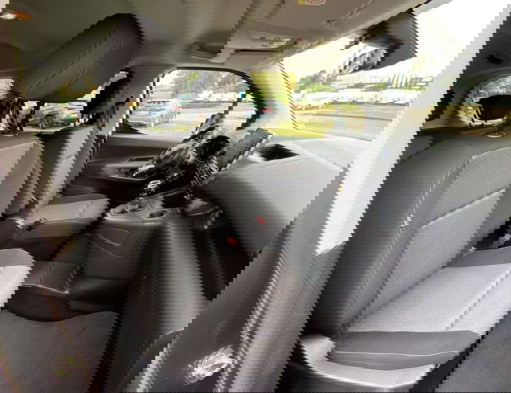 Toyota Proace City Verso usata a Perugia (9)