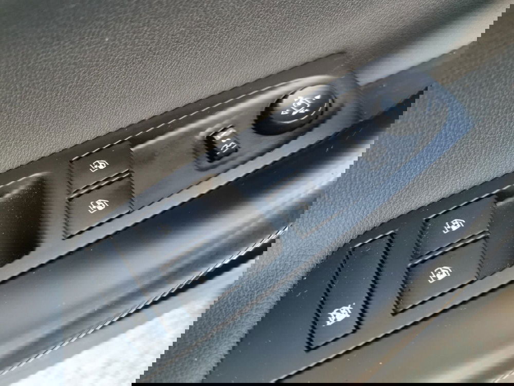 Opel Astra Station Wagon nuova a Taranto (19)