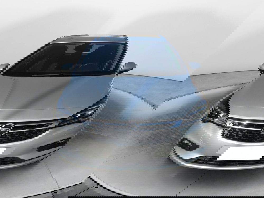 Opel Astra Station Wagon nuova a Taranto (3)