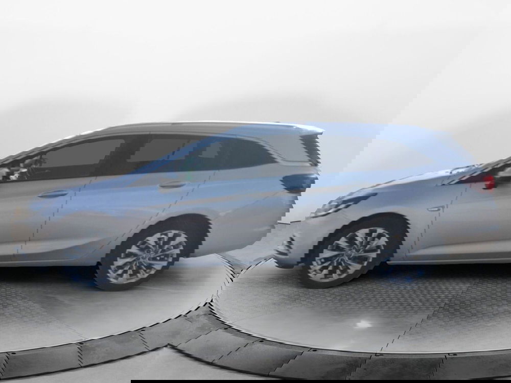 Opel Astra Station Wagon nuova a Taranto (9)