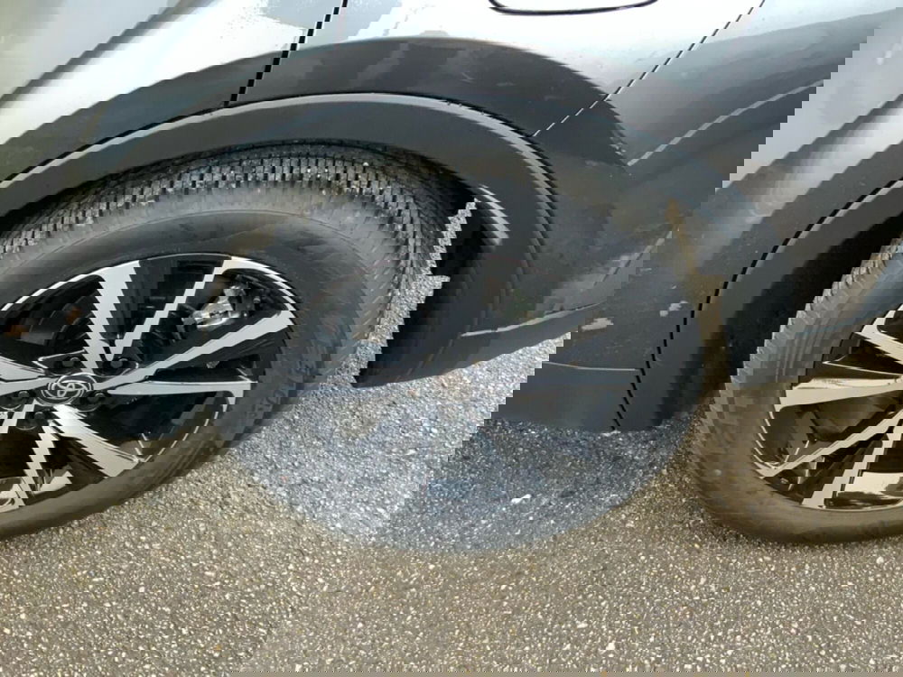 Toyota Toyota C-HR usata a Perugia (6)