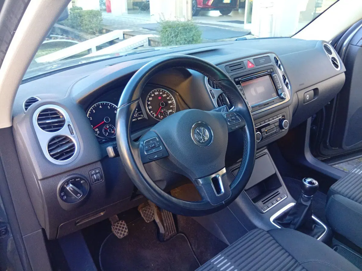 Volkswagen Tiguan usata a Brescia (13)