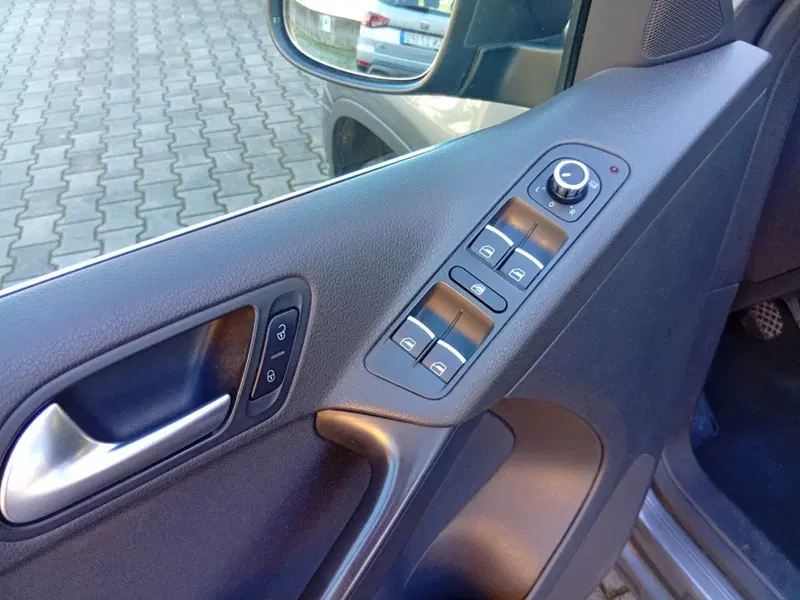 Volkswagen Tiguan usata a Brescia (15)