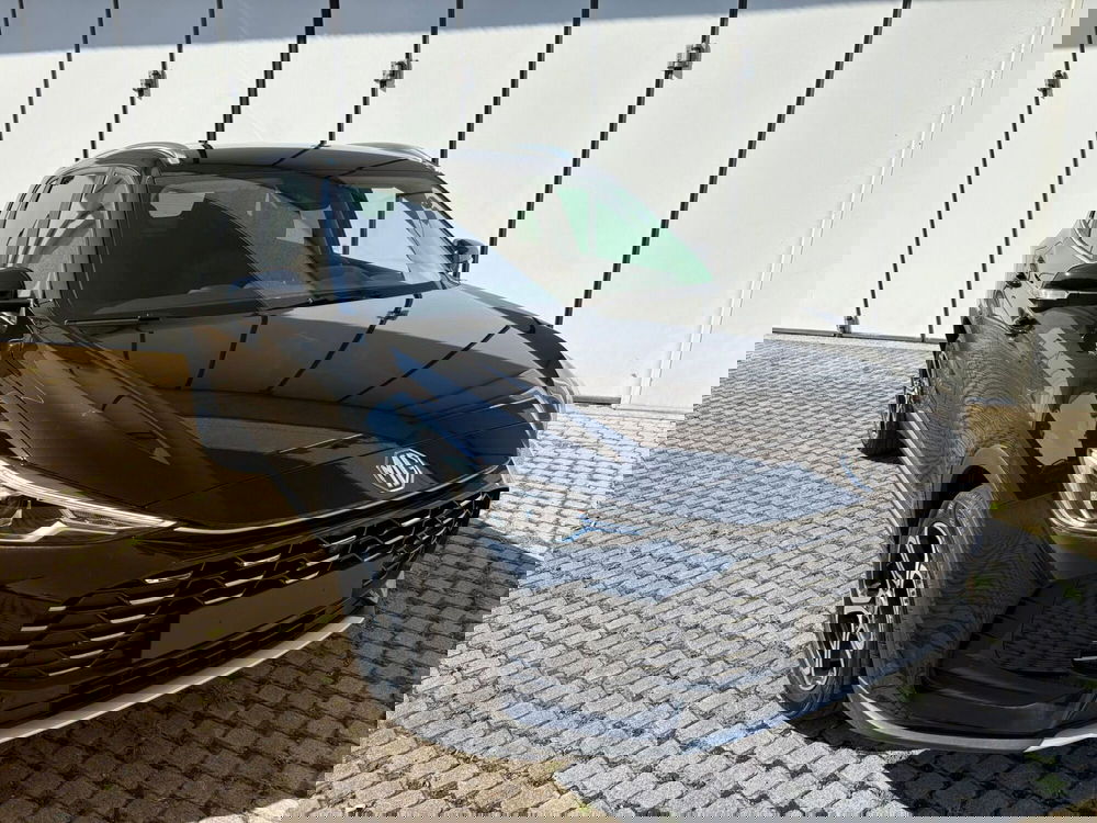 Mg ZS nuova a Monza e Brianza (17)