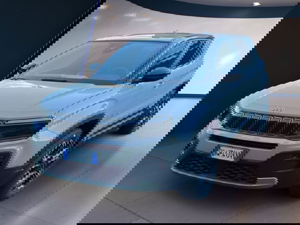 Jeep Avenger nuova a Salerno