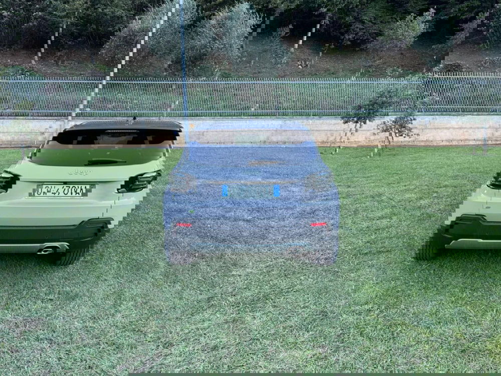 Jeep Avenger nuova a Salerno (11)