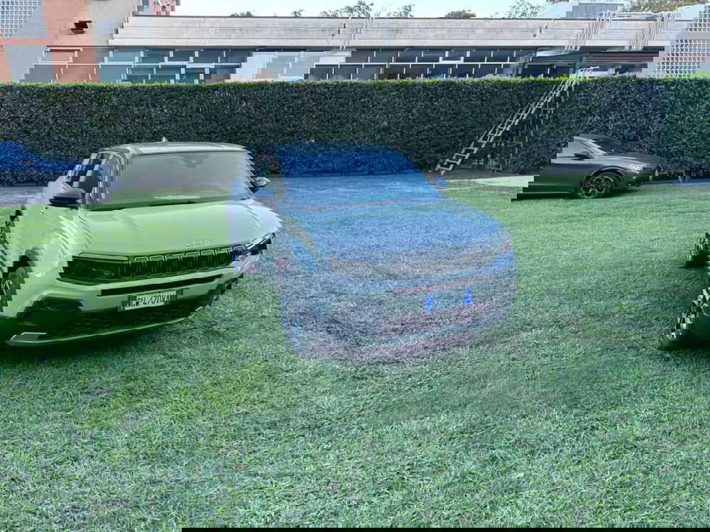 Jeep Avenger nuova a Salerno (2)