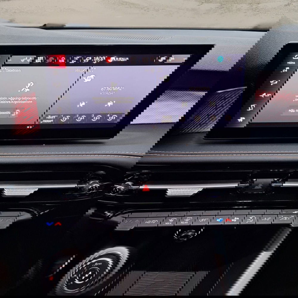 Alfa Romeo Tonale usata a Salerno (16)