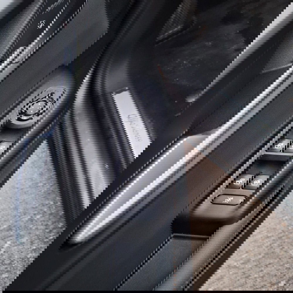 Alfa Romeo Tonale usata a Salerno (19)