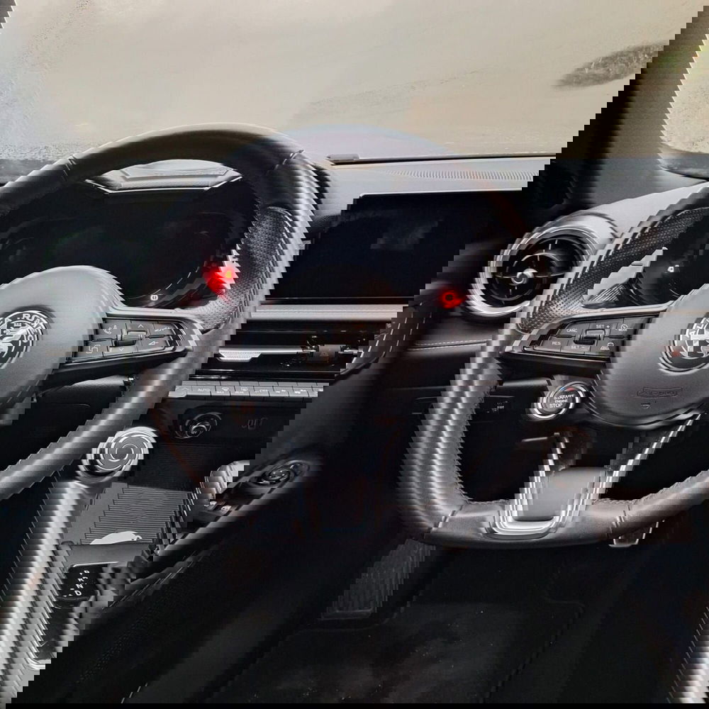 Alfa Romeo Tonale usata a Salerno (8)