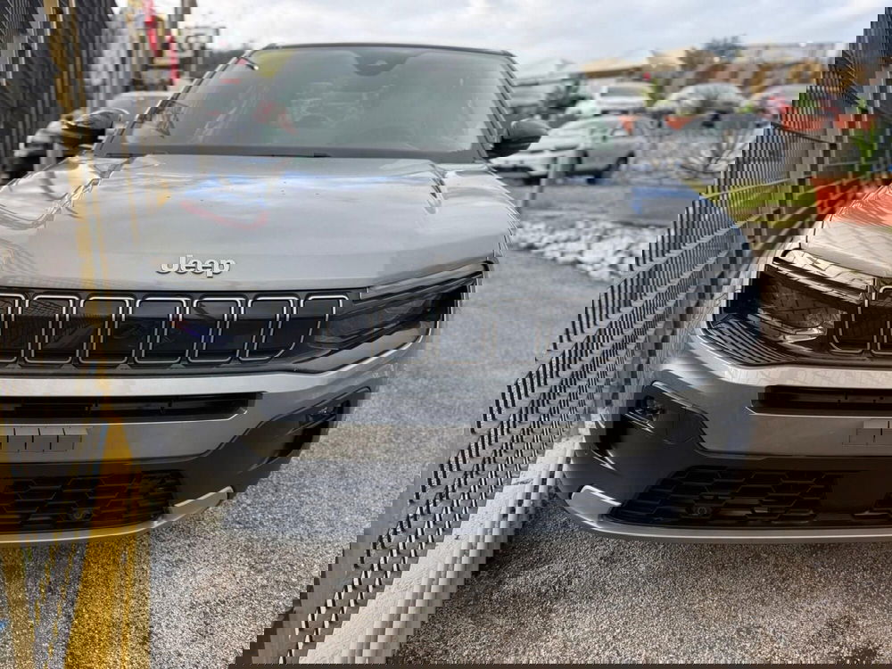 Jeep Avenger nuova a Salerno (2)