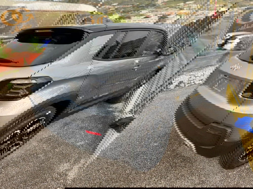 Jeep Avenger nuova a Salerno (4)